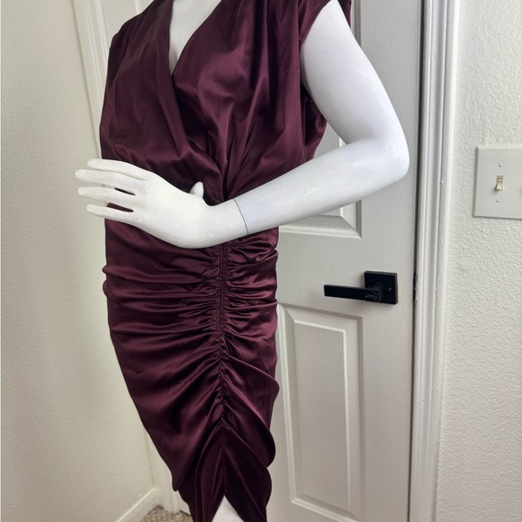 Veronica Beard Red Asymmetrical Ruched Cocktail Gown Size 2. #200 - Picture 4 of 14